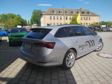 SPOTICAR Skoda Octavia 1.5 Tsi Style, Ahk, Navi, Elektr. Hechklappe Gebraucht - Kombi Benzin Silber - Oschersleben - 1201287490_4