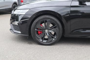 SPOTICAR Skoda Octavia Combi 2.0 Tsi Rs Navi/klima/sitzhzg./lm Gebraucht - Kombi Benzin Schwarz - Wangen Im Allgäu - 1201312586_3