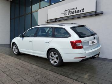 SPOTICAR Skoda Octavia Combi 1.6 Tdi Active Gebraucht - Kombi Diesel Weiß - Lauchringen - 1201322075_3