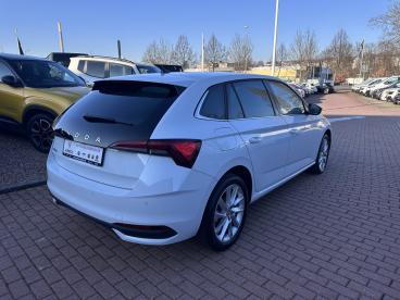 SPOTICAR Skoda Scala 1.0 Tsi 85kw Dsg Selection Gebraucht - Kombi Benzin Weiß - Chemnitz - 1201248161_4