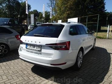 SPOTICAR Skoda Superb Combi 2.0 Tdi 7 Gang Dsg,navi,kamera,ahzv Gebraucht - Limousine Diesel Weiß - Neustadt In Sachsen - 1201274080_5