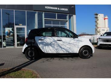 SPOTICAR Smart Forfour Forfour Gebraucht - Kleinwagen Elektro  - Potsdam - 1201242057_2