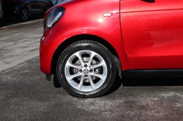 SPOTICAR Smart Forfour Passion (66kw) Pano.-dach/klima/sitzhzg. Gebraucht - Kleinwagen Benzin Rot - Wangen Im Allgäu - 1201269467_3