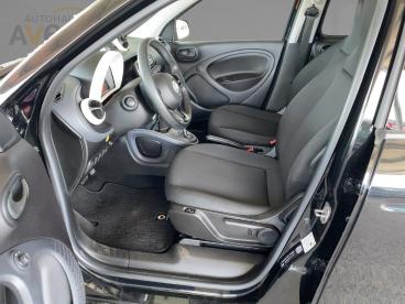 SPOTICAR Smart Forfour *pano*shz*allwetter*bluetooth*tempomat* Gebraucht - Kleinwagen Benzin Schwarz - Bamberg - 1201276886_5