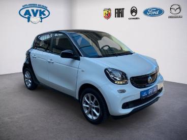 SPOTICAR Smart Forfour Passion Gebraucht - Kleinwagen Benzin Weiß - Husum - 1201280394_1