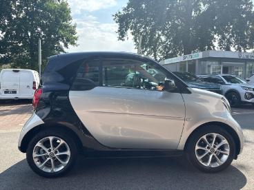 SPOTICAR Smart Fortwo Coupe Basis 1.0 Panorama Klimaautom Shz Gebraucht - Kleinwagen Benzin  - Münster - 1201176399_4