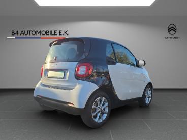 SPOTICAR Smart Fortwo Coupe Passion Mit Panoramadach Gebraucht - Kleinwagen Benzin  - Bönningstedt - 1201218493_5