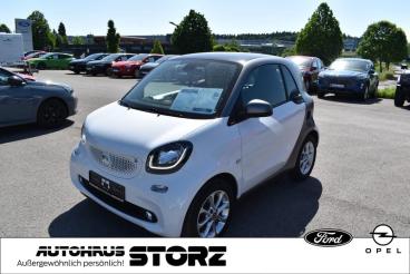 SPOTICAR Smart Fortwo Coupe Passion |shz|pano|klima|bluetooth|komfort-pa Gebraucht - Kleinwagen Benzin Weiß - Villingen-schwenningen - 1201292676_1