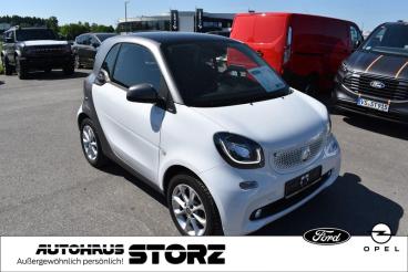 SPOTICAR Smart Fortwo Coupe Passion |shz|pano|klima|bluetooth|komfort-pa Gebraucht - Kleinwagen Benzin Weiß - Villingen-schwenningen - 1201292676_2