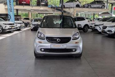 SPOTICAR Smart Fortwo Coupe Autom. *shz*kamera*navi* Gebraucht - Kleinwagen Benzin Silber - Meppen - 1201299241_2