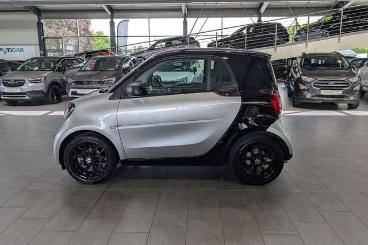 SPOTICAR Smart Fortwo Coupe Autom. *shz*kamera*navi* Gebraucht - Kleinwagen Benzin Silber - Meppen - 1201299241_4