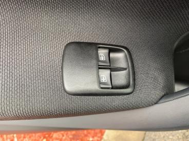 SPOTICAR Smart Fortwo Coupe Passion Shz*led*pano*aut*tempomat*lm Gebraucht - Kleinwagen Benzin Schwarz - Bamberg - 1201346738_5