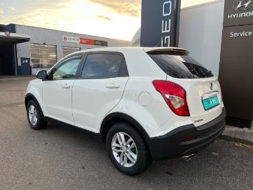 SPOTICAR Ssangyong Korando Quartz 4x2 2.0 E-xgi Klimaautom Shz Temp Tel.-vorb Gebraucht - Suv Diesel Weiß - Heilbronn - 1201161597_4