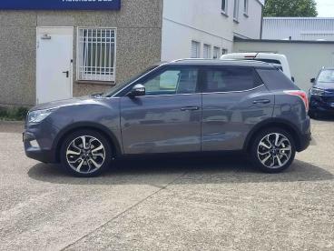 SPOTICAR Ssangyong Tivoli 1.6 Diesel Automatik Ahk Sapphire Gebraucht - Suv Diesel Grau - Essen - 1201302421_4
