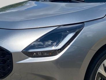 SPOTICAR Suzuki Swift Comfort+ Hybrid Gebraucht - Kleinwagen Benzin  - Berlin - 1201132093_5