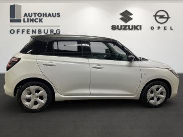 SPOTICAR Suzuki Swift New 1.2 Dualjet Hybrid Comfort Navi Gebraucht - Kleinwagen Benzin  - Offenburg - 1201146297_3