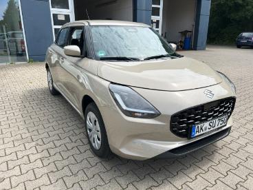 SPOTICAR Suzuki Swift 1.2 Club Allgrip Hybrid Pdc Led Klima Dab Gebraucht - Kleinwagen Benzin  - Siegen - 1201153974_3