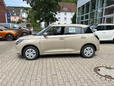 SPOTICAR Suzuki Swift 1.2 Club Allgrip Hybrid Pdc Led Klima Dab Gebraucht - Kleinwagen Benzin  - Siegen - 1201153974_5