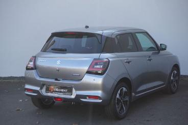 SPOTICAR Suzuki Swift Comfort+ 1.2 Mildhybrid,navi,kamera,sitzhz Gebraucht - Kleinwagen Benzin  - Saarbrücken - 1201246056_5