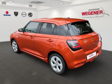 SPOTICAR Suzuki Swift Comfort At Hybrid Acc*navi*kamera*pdc Gebraucht - Kleinwagen Benzin Orange - Berlin - 1201271650_4