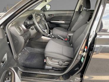 SPOTICAR Suzuki Vitara Comfort *acc*led*navi*kamera*allwetter*shz Gebraucht - Suv Benzin Schwarz - Bamberg - 1201294350_5