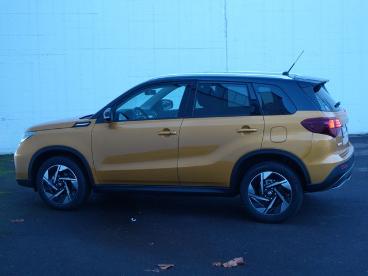 SPOTICAR Suzuki Vitara 4x4 1.5 Allgrip Comfort+ Klimaa,led,navi Gebraucht - Suv Hybrid Gold - Saarbrücken - 1201307843_2