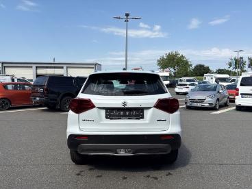SPOTICAR Suzuki Vitara Club 1.4 Mild Hybrid Navi Led Apple Carplay Androi Gebraucht - Suv Hybrid Weiß - Bremerhaven - 1201320191_4