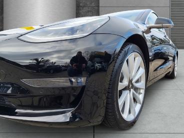 SPOTICAR Tesla Model 3 Long Range Dual Awd Soundsystem Acc El. Heckklappe Gebraucht - Limousine Elektro  - Hamburg - 1201241895_4