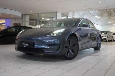 SPOTICAR Tesla Model 3 Standard Range Plus Navi/kamera/sh/pano Gebraucht - Limousine Elektro Grau - Schöningen - 1201250397_3