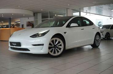 SPOTICAR Tesla Model 3 Longrange Dual-motor Navi/kamera/dab/amd Gebraucht - Limousine Elektro Weiß - Schöningen - 1201327989_3