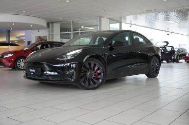 SPOTICAR Tesla Model 3 Performance Dual-motor Navi/sport/sh/amd Gebraucht - Limousine Elektro Schwarz - Schöningen - 1201341687_3