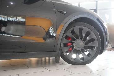 SPOTICAR Tesla Model Y Performance Dual-motor Navi/led/dab/ahk Gebraucht - Suv Benzin  - Schöningen - 1201202076_5