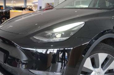 SPOTICAR Tesla Model Y Longrange Dual-motor Navi/led/kamera/ahk Gebraucht - Suv Elektro Schwarz - Schöningen - 1201341669_5