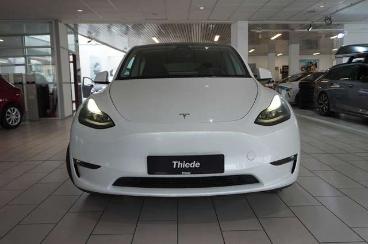 SPOTICAR Tesla Model Y Longrange Dual-motor Navi/led/kamera/amd Gebraucht - Suv Elektro Weiß - Schöningen - 1201341679_5