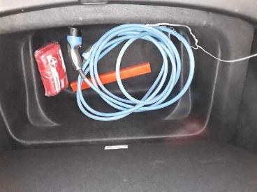 SPOTICAR Tesla Model Y Longrange Dual-motor Navi/led/kamera/amd Gebraucht - Suv Elektro Schwarz - Schöningen - 1201358191_4