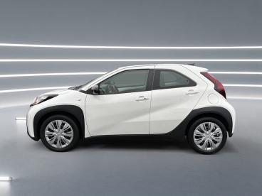 SPOTICAR Toyota Aygo Play Shz*kamera*carplay*smartkey* Gebraucht - Kleinwagen Benzin Weiß - Sankt Augustin - 1201227991_2