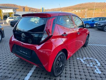SPOTICAR Toyota Aygo Aygo X-business Gebraucht - Kleinwagen Benzin Rot - Olpe - 1201273454_2