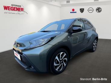 SPOTICAR Toyota Aygo 1.0 Vvt-i Cvt-automatik Pdc*cam*carplay Gebraucht - Kleinwagen Benzin Grün - Berlin - 1201276378_1