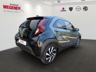SPOTICAR Toyota Aygo 1.0 Vvt-i Cvt-automatik Pdc*cam*carplay Gebraucht - Kleinwagen Benzin Grün - Berlin - 1201276378_3