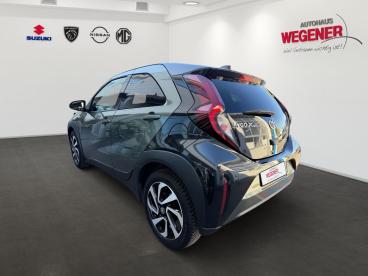 SPOTICAR Toyota Aygo 1.0 Vvt-i Cvt-automatik Pdc*cam*carplay Gebraucht - Kleinwagen Benzin Grün - Berlin - 1201276378_4