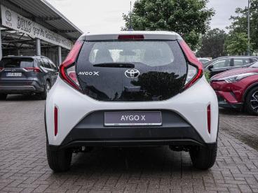 SPOTICAR Toyota Aygo 1.0 Play Klima Ruckfahrkamera Gebraucht - Kleinwagen Benzin Weiß - Ahrensburg - 1201303188_5