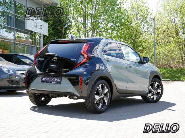 SPOTICAR Toyota Aygo 1.5 Hybrid Teamplayer Led Acc Apple Carplay Androi Gebraucht - Kleinwagen Hybrid Grün - Rellingen - 1201305020_2