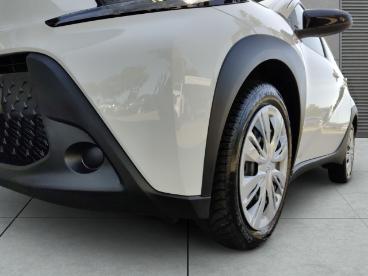 SPOTICAR Toyota Aygo Edition 1,0 S-cvt Business Acc Apple Carplay Andro Gebraucht - Kleinwagen Benzin Weiß - Norderstedt - 1201314573_4