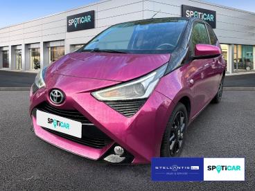 SPOTICAR Toyota Aygo 1.0 X-cite Gebraucht - Kleinwagen Benzin Rot - Hamburg - 1201353585_1