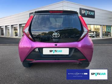 SPOTICAR Toyota Aygo 1.0 X-cite Gebraucht - Kleinwagen Benzin Rot - Hamburg - 1201353585_5