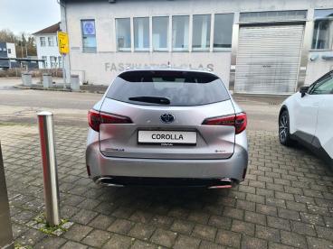 SPOTICAR Toyota Corolla 1.8 Hybrid Touring Sports Team D Gebraucht - Limousine   - Lauchringen - 1200969173_4