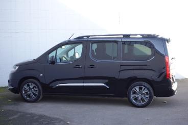 SPOTICAR Toyota Proace L2 Executive 1.2t,navi,kamera Gebraucht - Nutzfahrzeug Benzin Schwarz - Saarbrücken - 1201243693_2