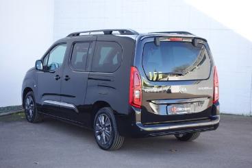 SPOTICAR Toyota Proace L2 Executive 1.2t,navi,kamera Gebraucht - Nutzfahrzeug Benzin Schwarz - Saarbrücken - 1201243693_3