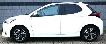 SPOTICAR Toyota Yaris Hybrid Style Eu; Sitz- U. Lenkradheizung Gebraucht - Kleinwagen   - Detmold - 1201170713_4