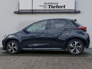 SPOTICAR Toyota Yaris Hybrid 116 1.5 Teamplayer Gebraucht - Kleinwagen  Schwarz - Lauchringen - 1201171330_2